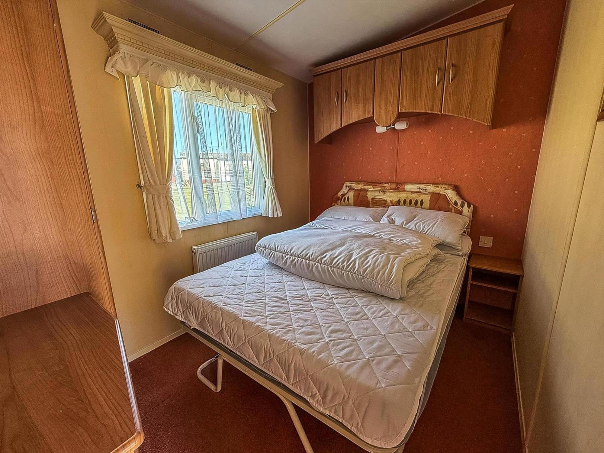 Superb Caravan By The Seaside In Kessingland, Suffolk Ref 90040Sg Benacre Exterior foto